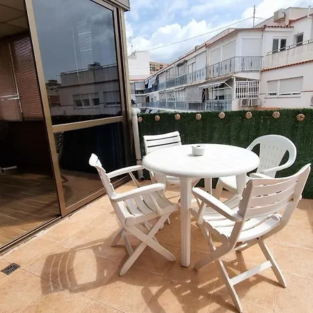 Atico Con Terraza Y 2 En Casco Antiguo *